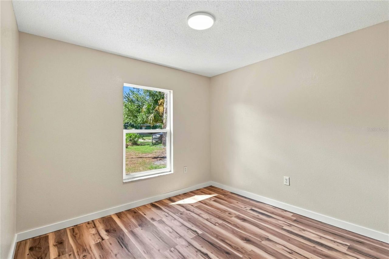 2224 33rd Avenue Drive W, Bradenton, FL 34205 Photo