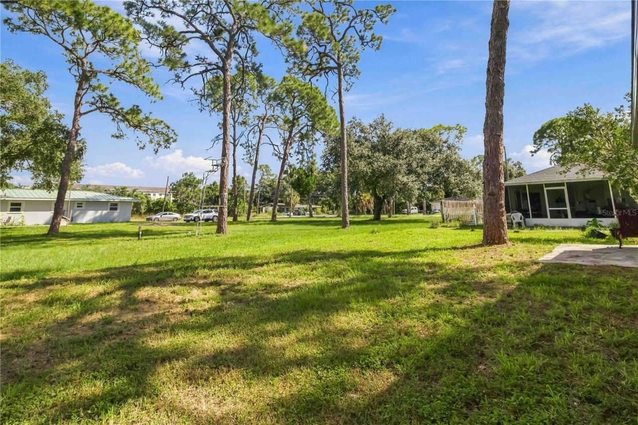 2224 33rd Avenue Drive W, Bradenton, FL 34205 Photo