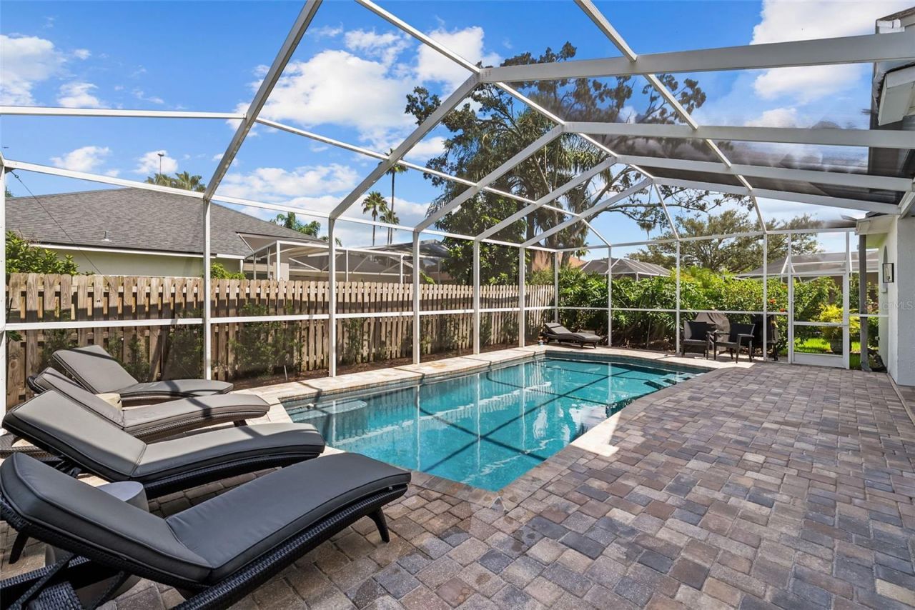 11925 Keating Drive, Tampa, FL 33626 Photo