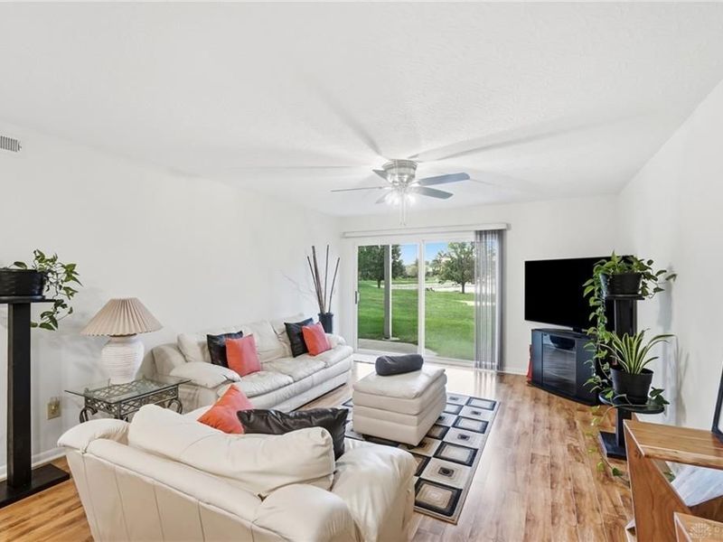 4395 N Shore Drive, Unit 103, Deerfield Township, OH 45040 Photo 8