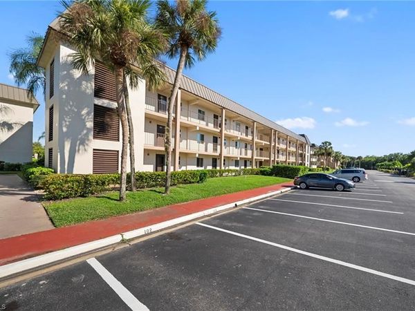 1000 Manatee RD, Unit A201, NAPLES, FL 34114