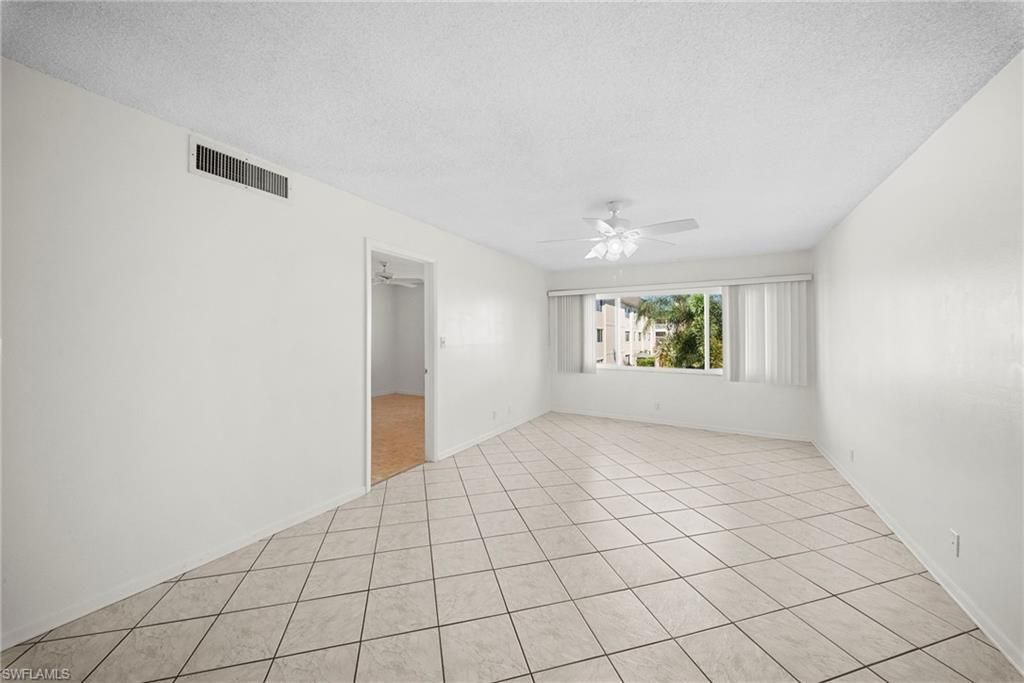 1000 Manatee Rd, Unit A201, Naples, FL 34114 Photo