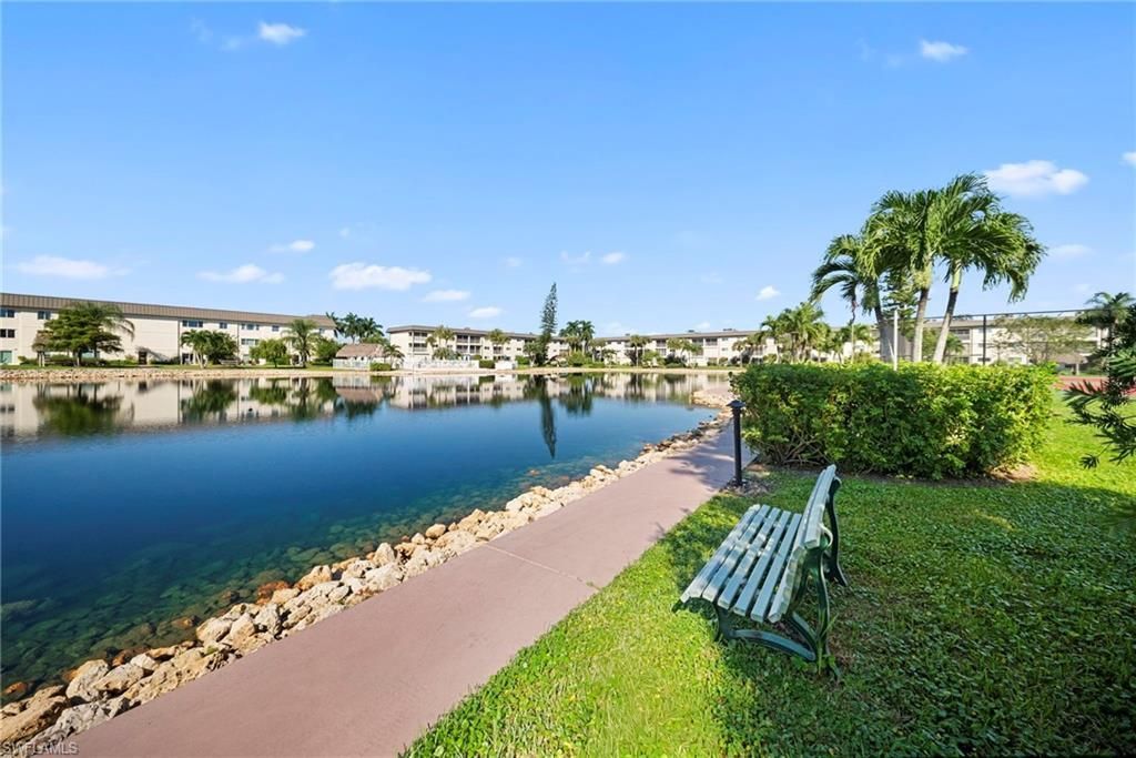 1000 Manatee Rd, Unit A201, Naples, FL 34114 Photo