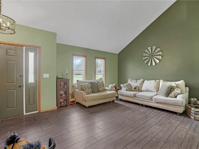 10877 Mill Street Avenue SW, Pataskala, OH 43062 Photo 7