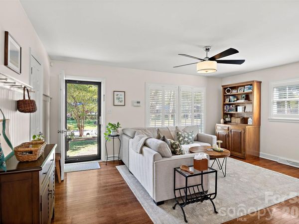 5908 Brookhaven Road, Charlotte, NC 28210