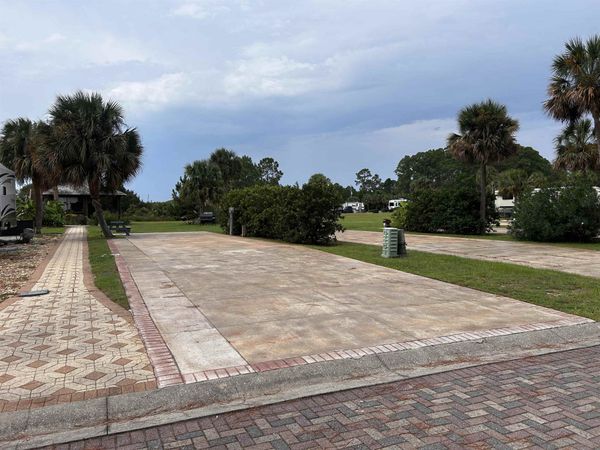 303 East Pass Landing , Carrabelle, FL 32322