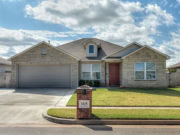 1825 Oxen Lane, El Reno, OK 73036
