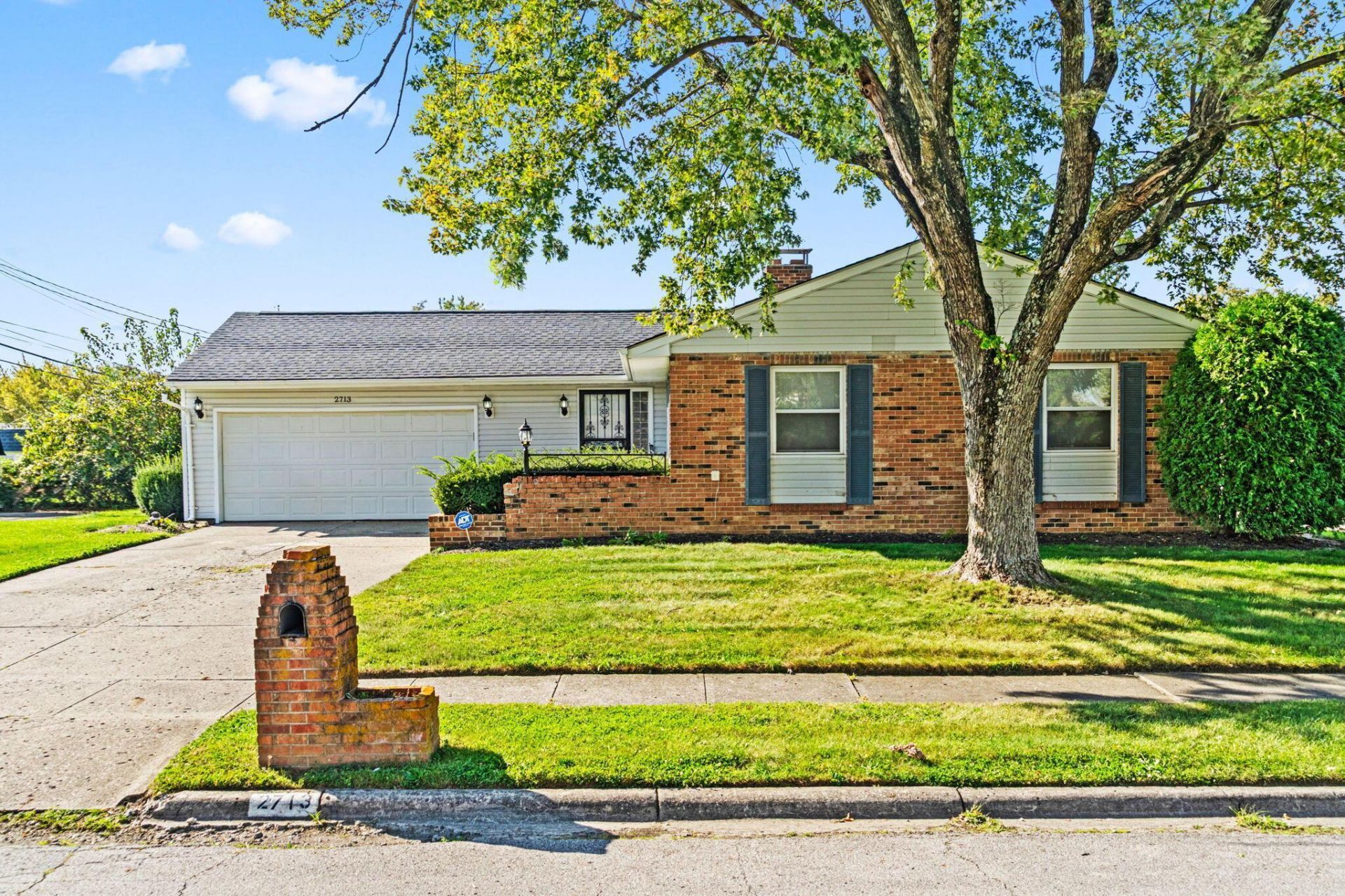 2713 Marview Road, Columbus, OH 43219 Main Photo