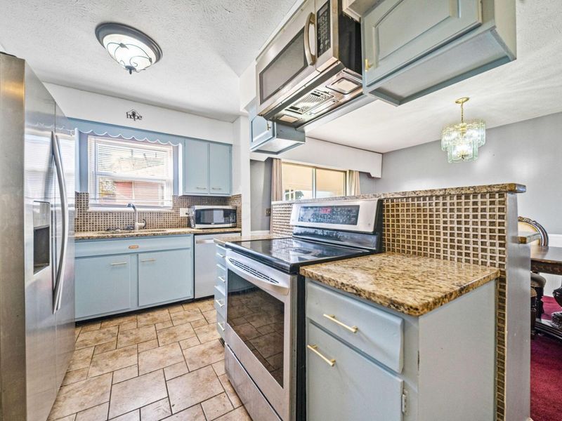 2713 Marview Road, Columbus, OH 43219 Photo 12