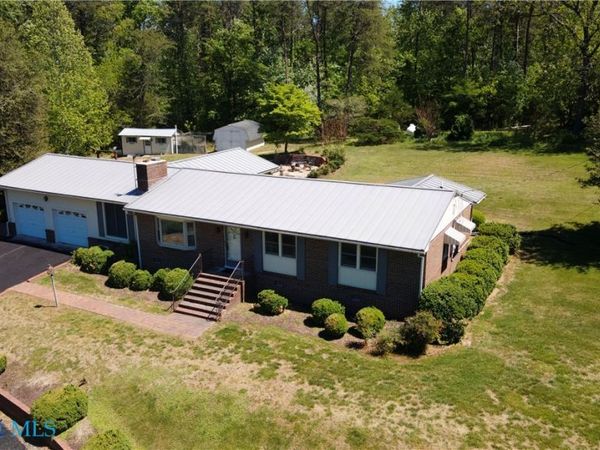 4836 Blackstone Road , Kenbridge, VA 23944