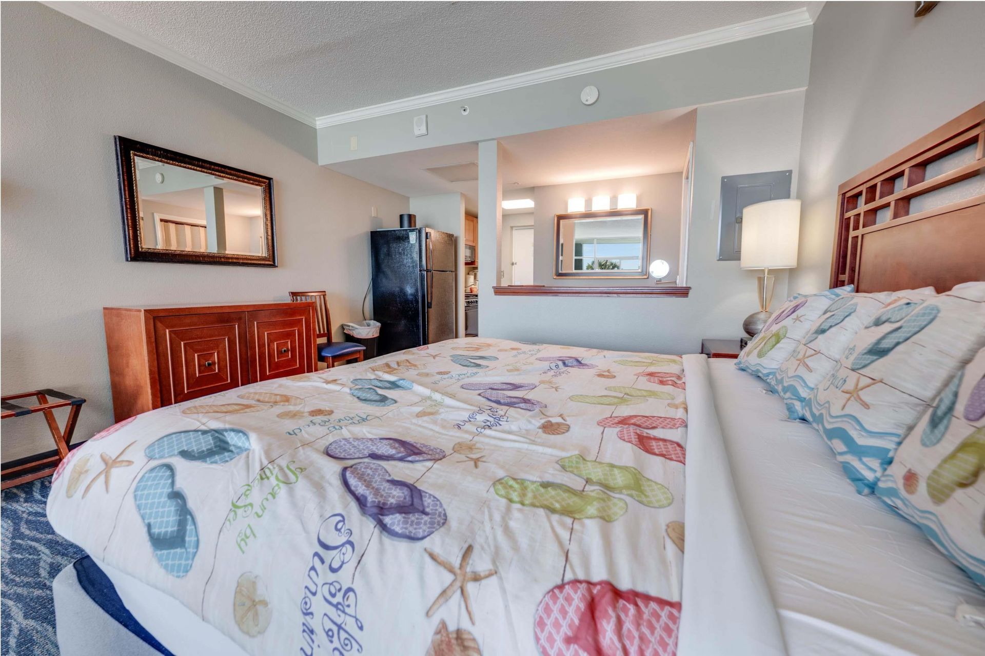 5300 N Ocean Blvd.  Photo 13
