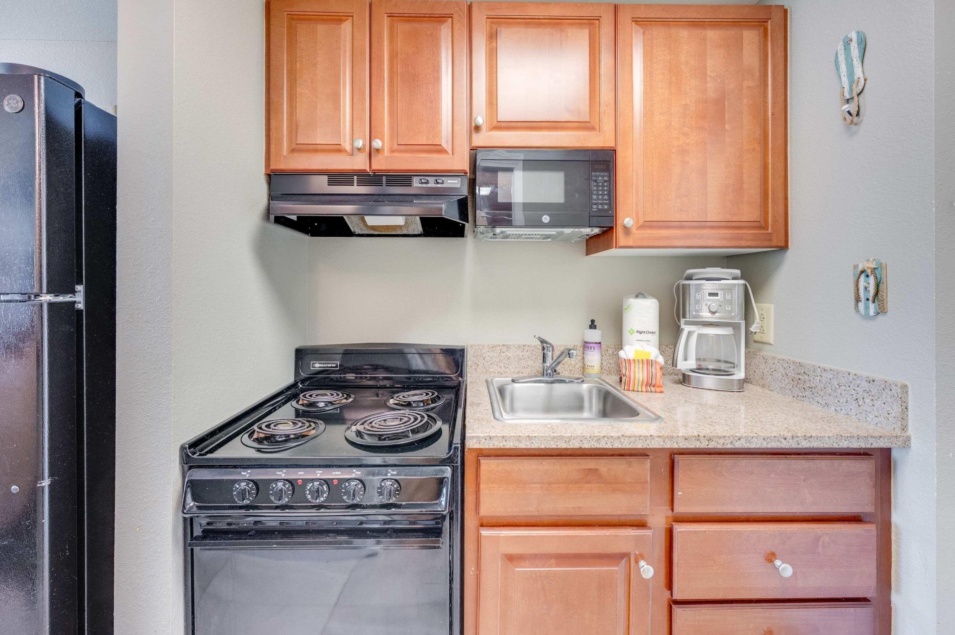 5300 N Ocean Blvd.  Photo 16
