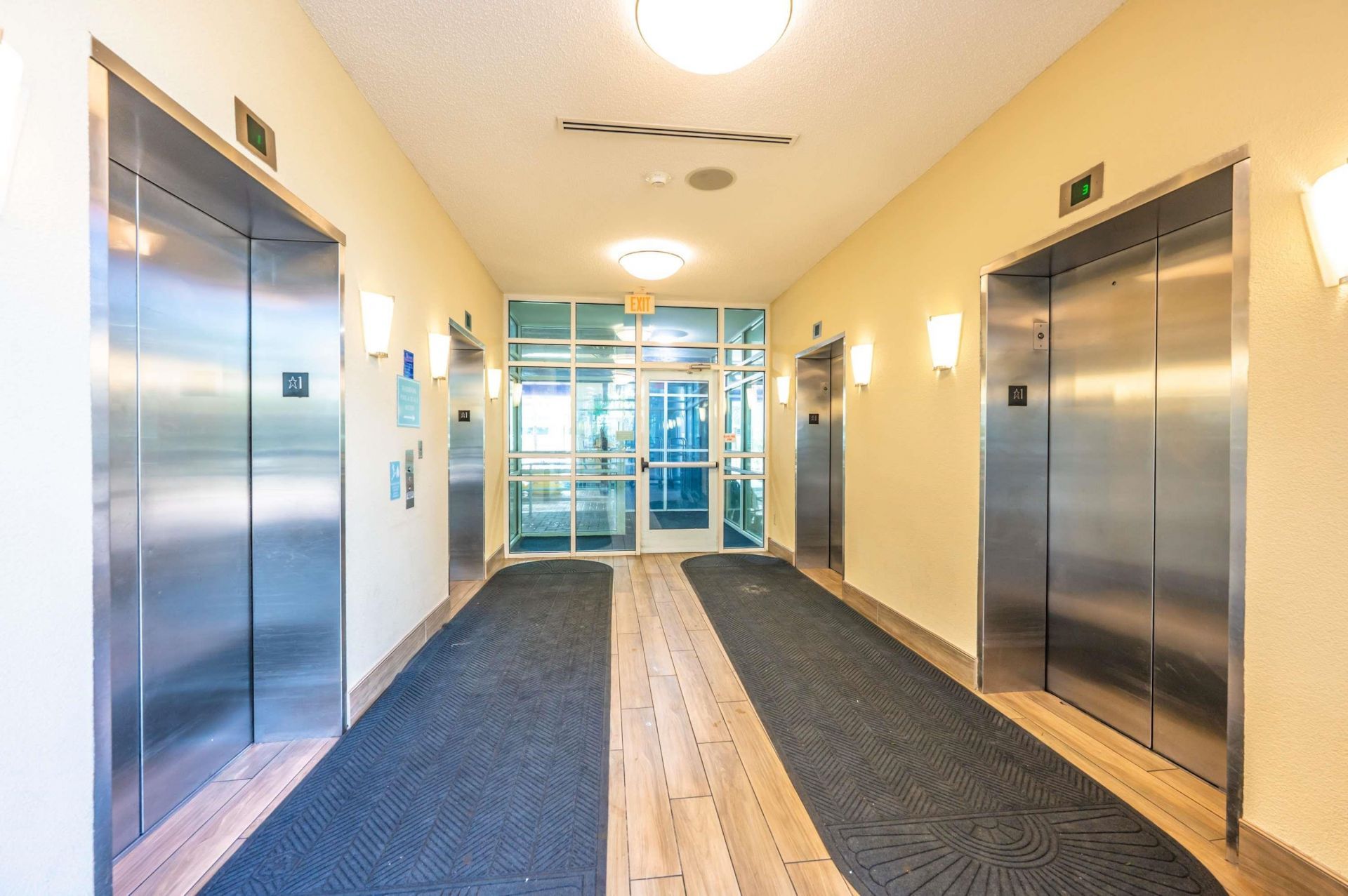 5300 N Ocean Blvd.  Photo 41