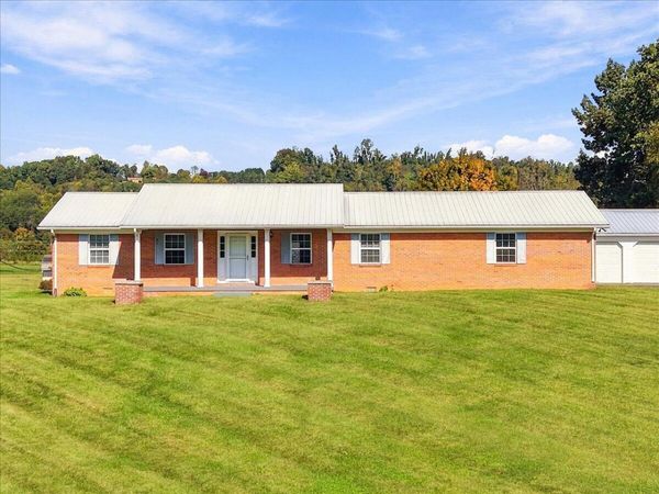 109 Race Track Road, Rogersville, TN 37857