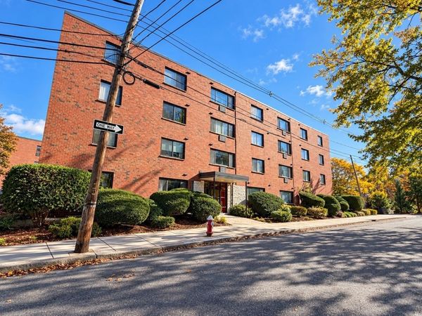 20 Riverside Street, Unit 2-3, Watertown, MA 02472