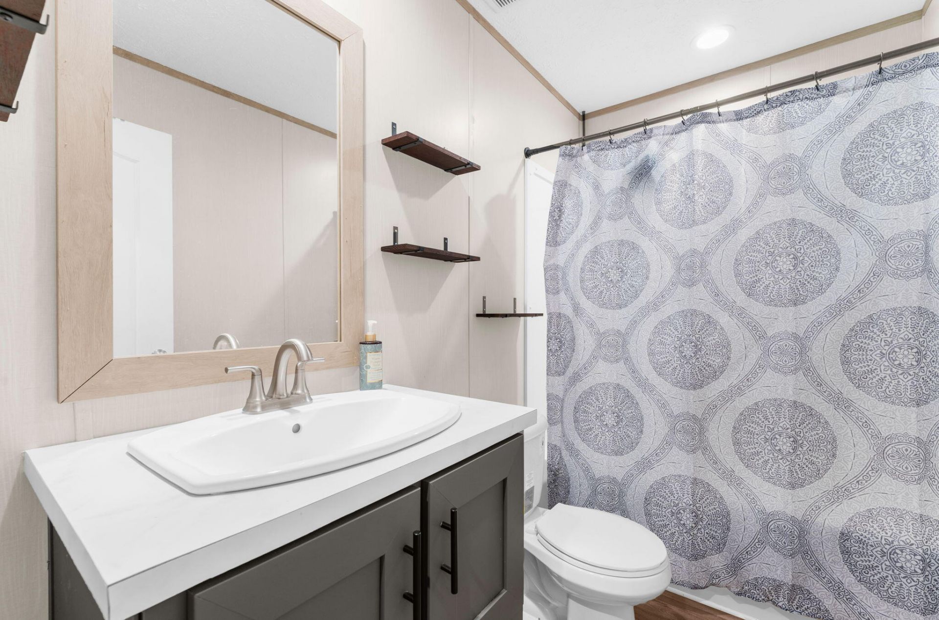 162 Acline Avenue Photo 24