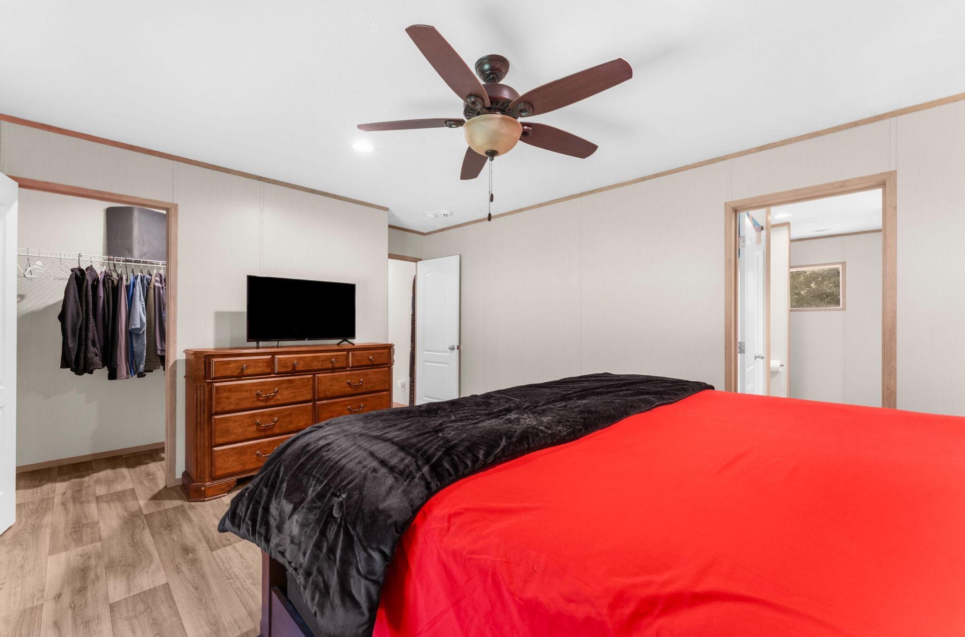 162 Acline Avenue Photo 32
