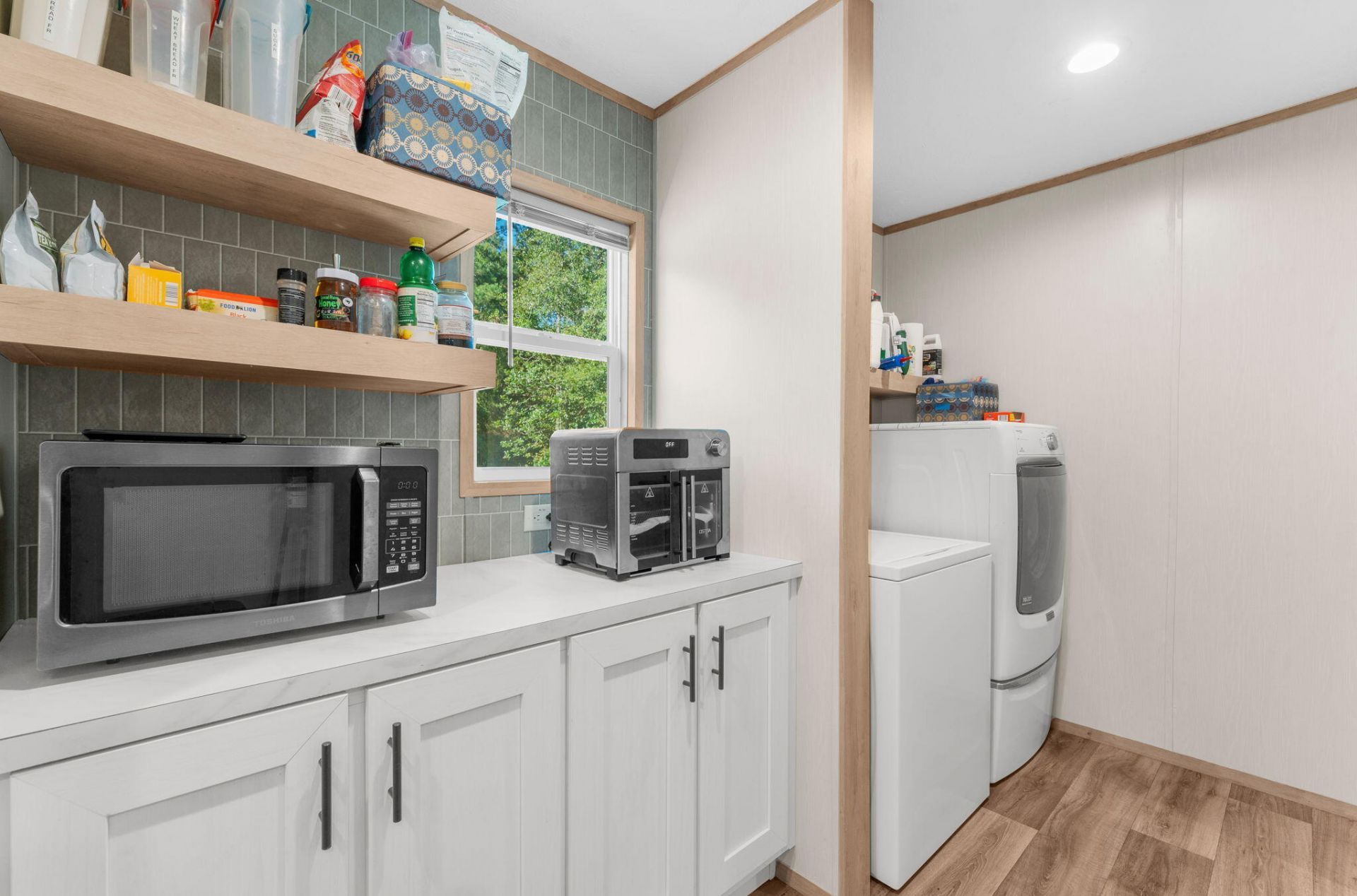 162 Acline Avenue Photo 6