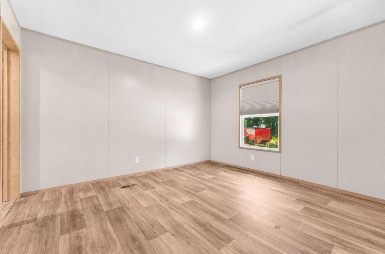 162 Acline Avenue Photo 8