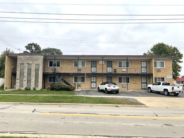 627 S Blanchard Street , Unit B4, Wheaton, IL 60187