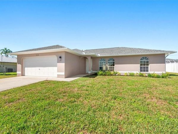 524 NE 19th CT, CAPE CORAL, FL 33909