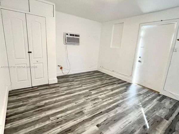 1648 NE 172 ST , Unit 2, North Miami Beach, FL 33162