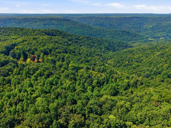 624 Coyote Trail, Spencer, TN 38585