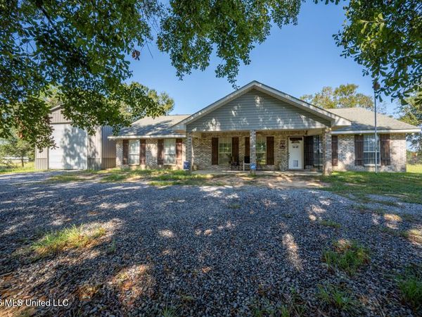 22083 Fenton Dedeaux Road, Kiln, MS 39556