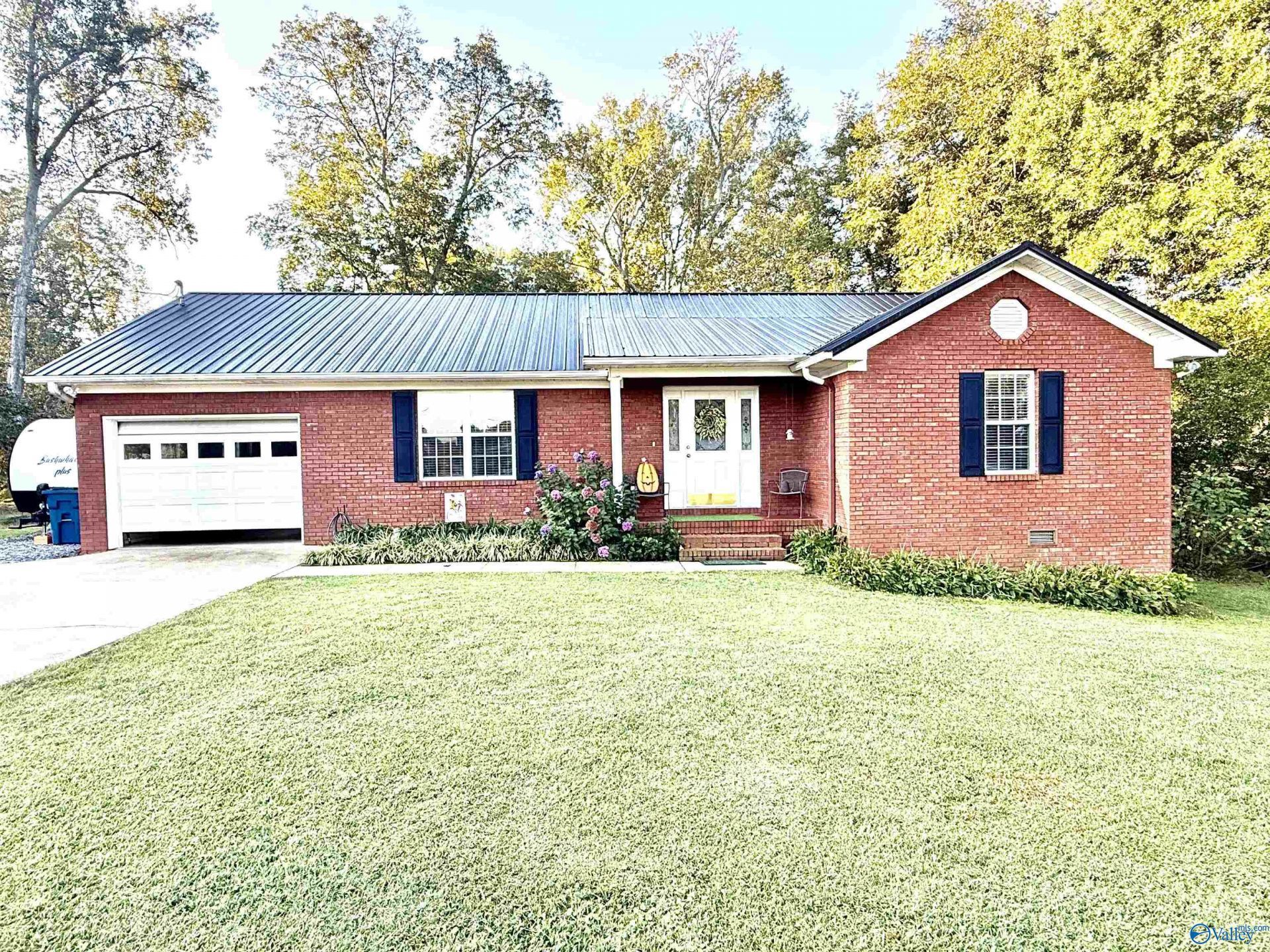 112 Dylan Circle, Boaz, AL 35957 Main Photo
