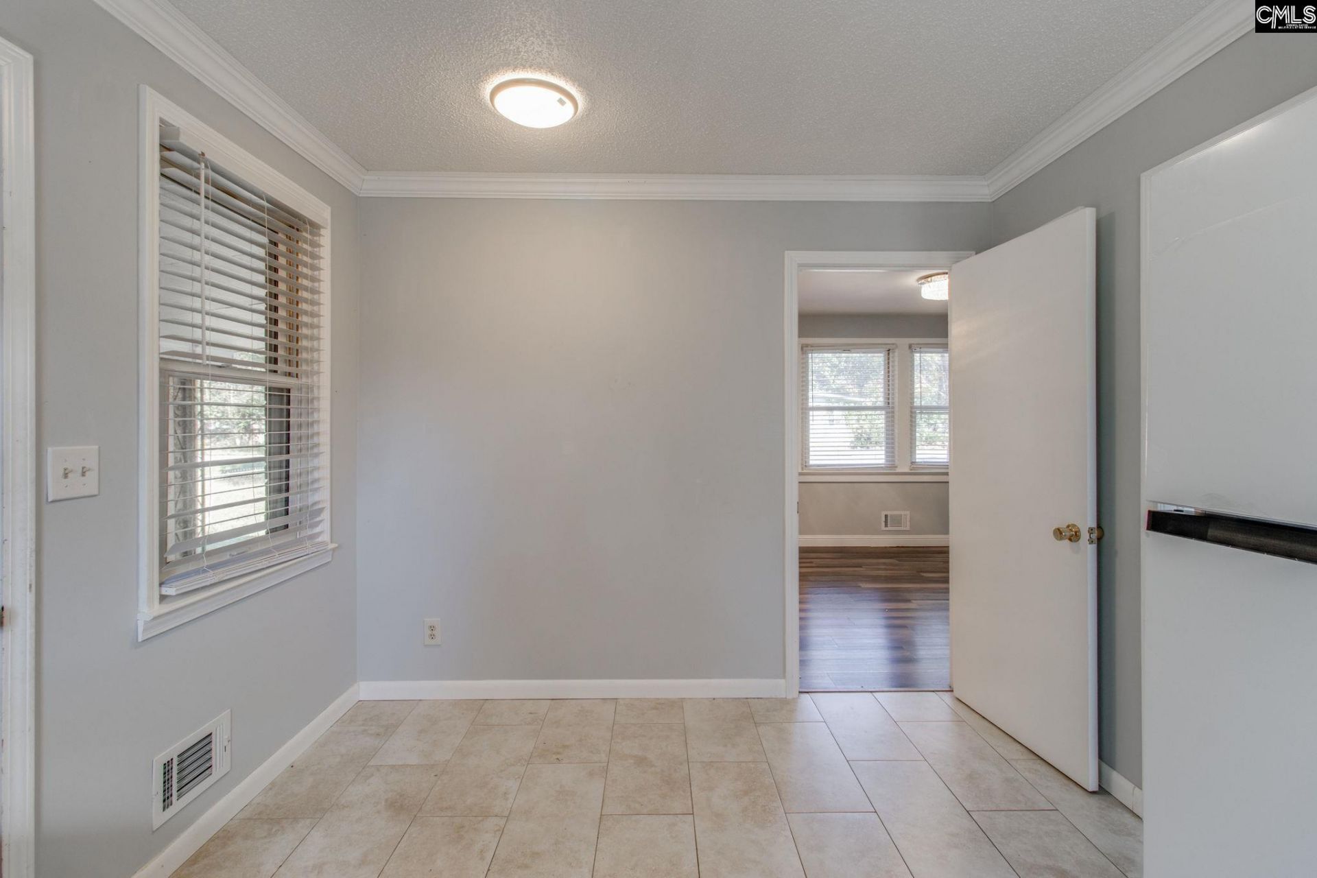 1124 Robins Nest Road  Photo 12