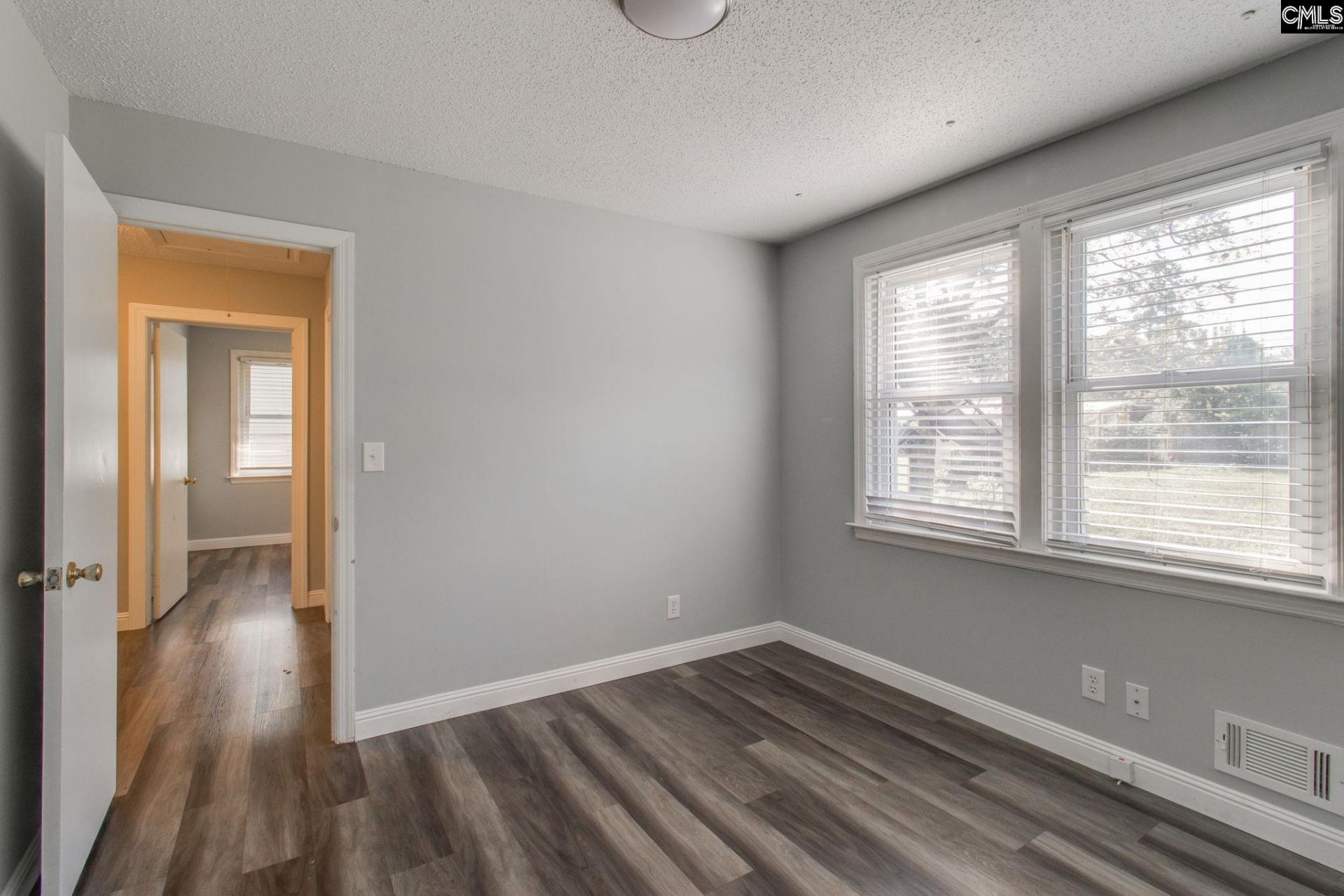 1124 Robins Nest Road  Photo 13