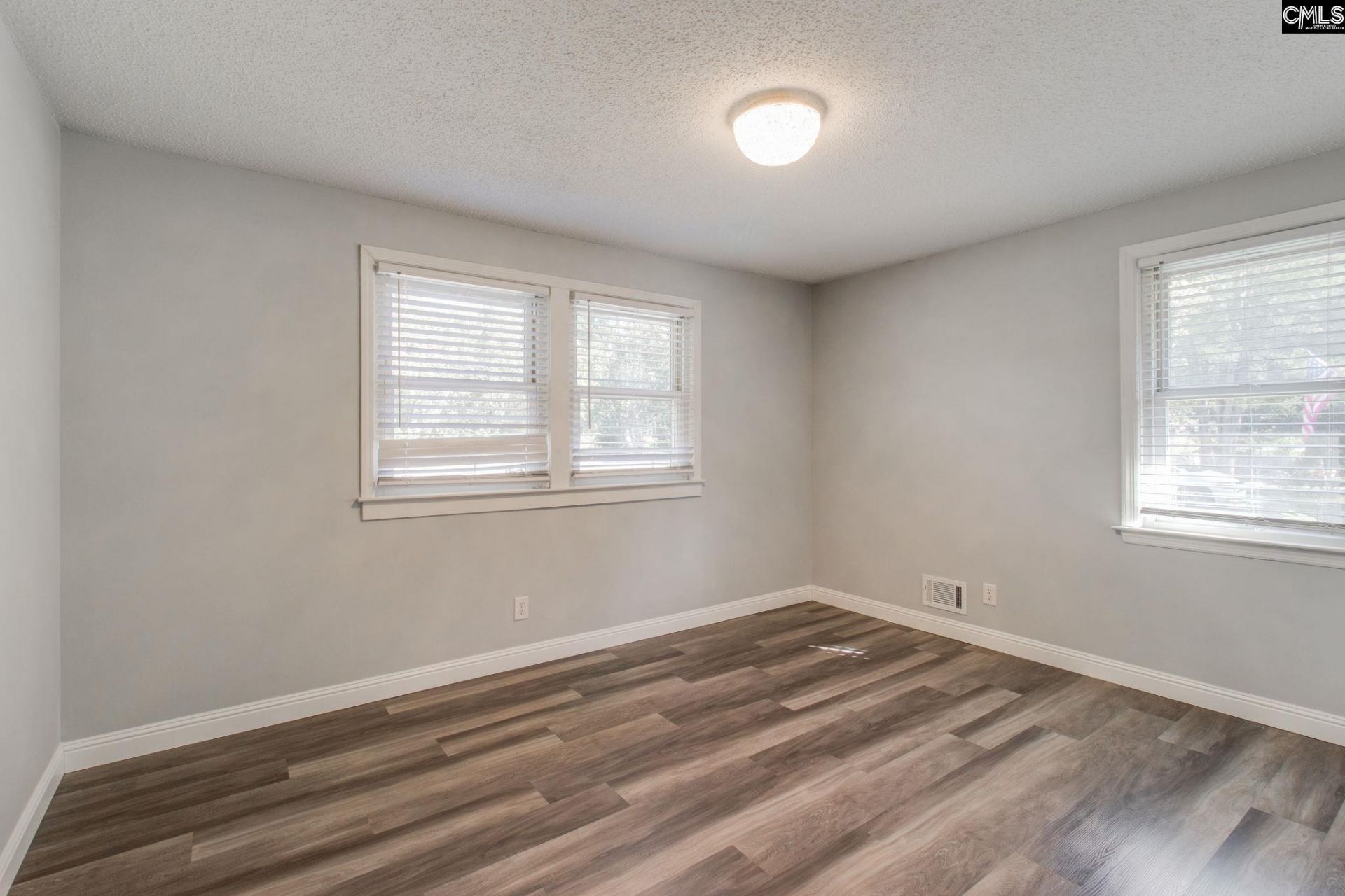 1124 Robins Nest Road  Photo 17