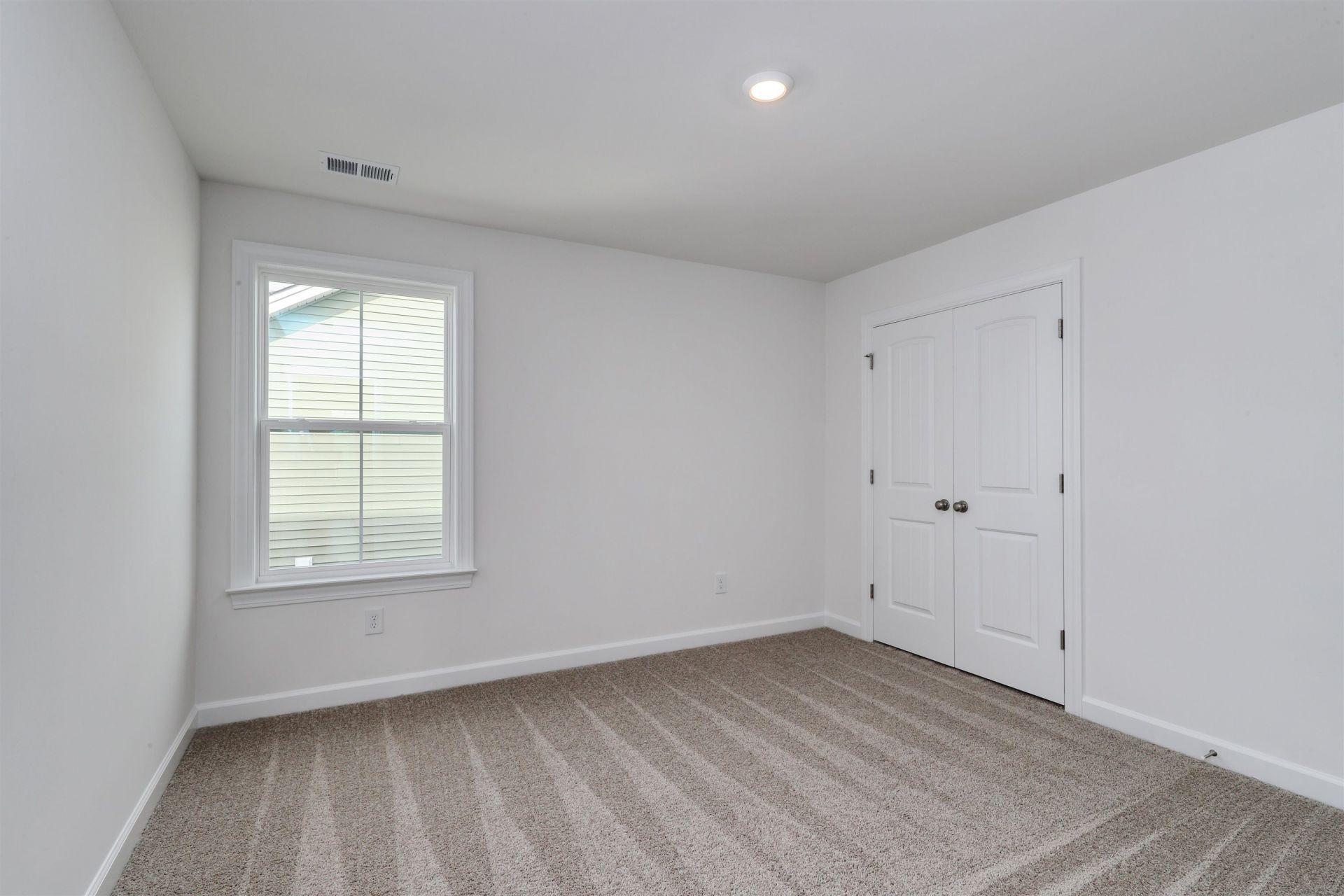 245 Brown Bear Dr  Photo 31