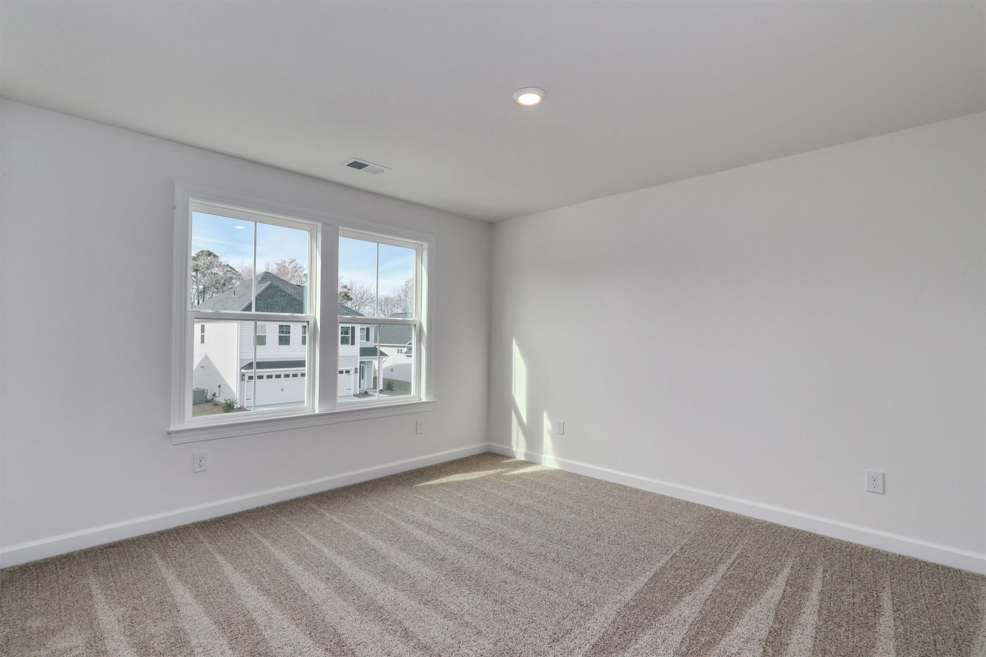 245 Brown Bear Dr  Photo 33