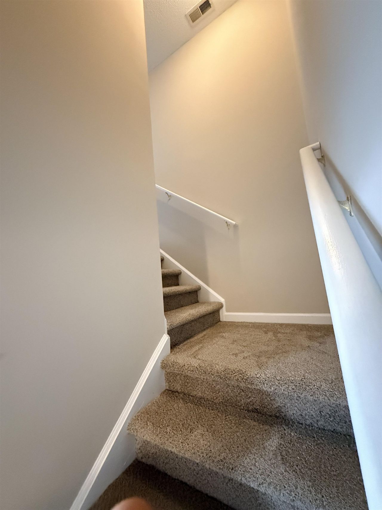 430 Wallingford Circle Photo 7