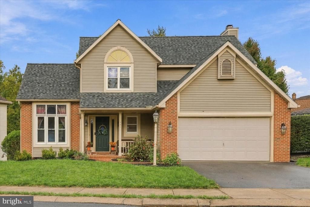 251 MASON DRIVE, EPHRATA, PA 17522