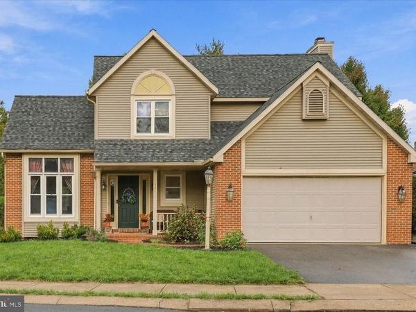 251 MASON DRIVE , EPHRATA, PA 17522