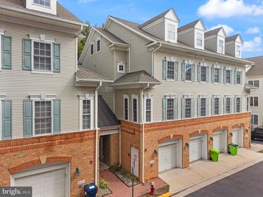 8931 MILFORD HAVEN COURT, Unit 31B, LORTON, VA 22079