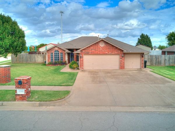 3300 Judy Terrace, Moore, OK 73160
