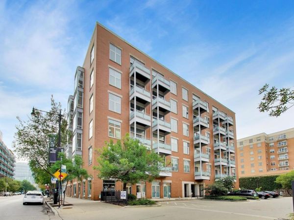 939 W Madison Street , Unit 507, Chicago, IL 60607