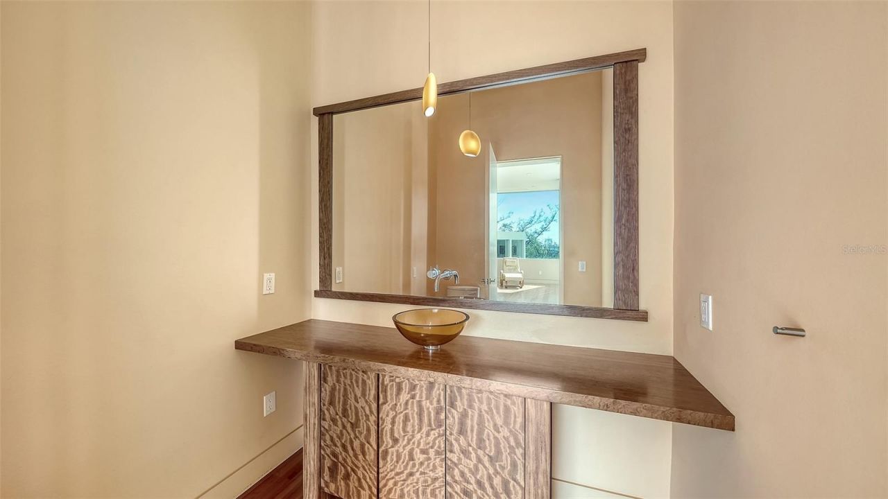 6610 Gulf Of Mexico Drive, Longboat Key, FL 34228 Photo