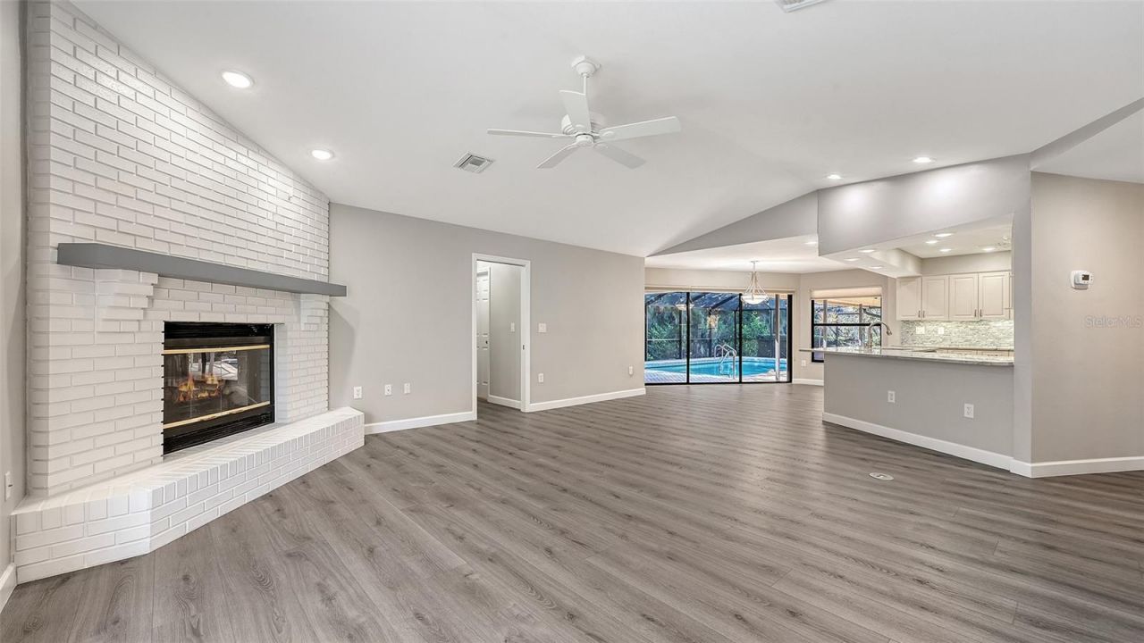 4409 Oak View Drive , Sarasota, FL 34232 Photo