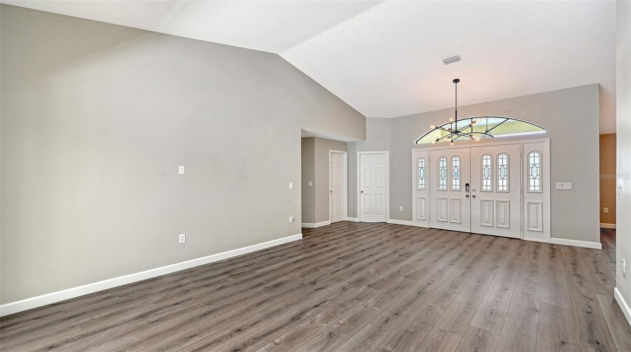4409 Oak View Drive , Sarasota, FL 34232 Photo