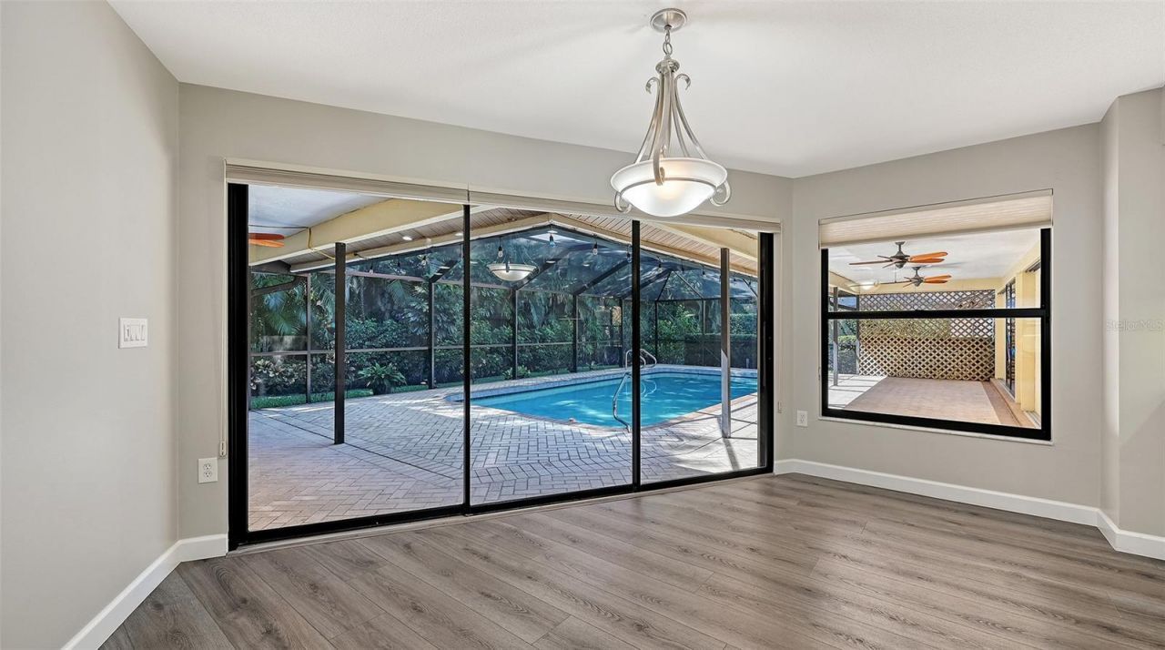 4409 Oak View Drive , Sarasota, FL 34232 Photo