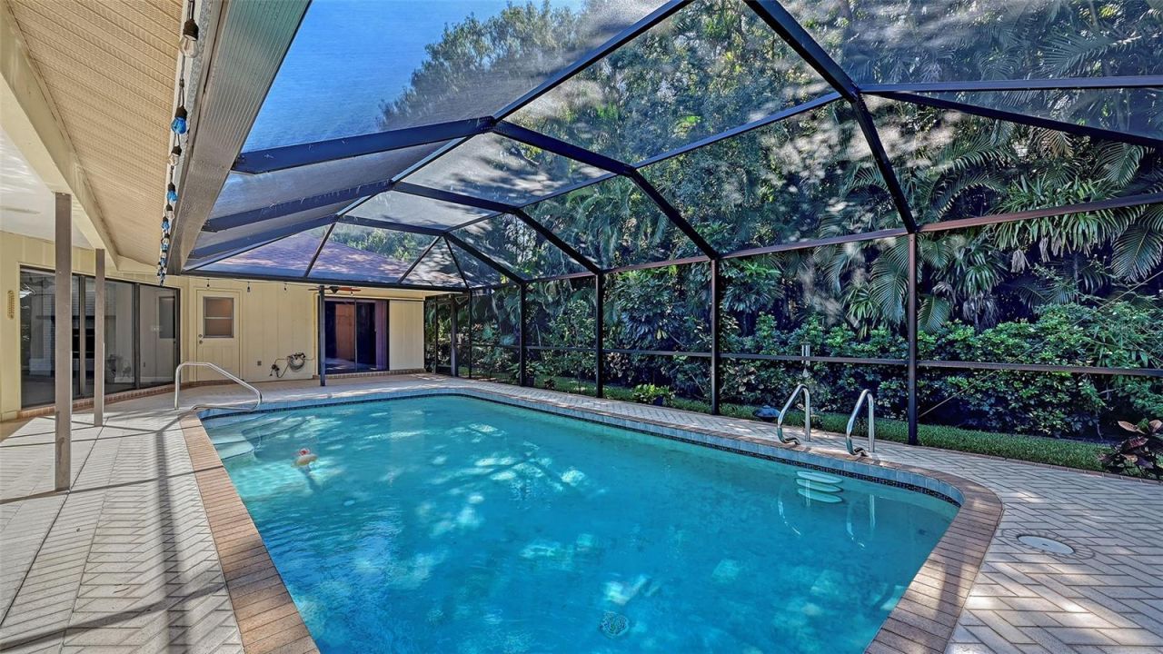 4409 Oak View Drive , Sarasota, FL 34232 Photo