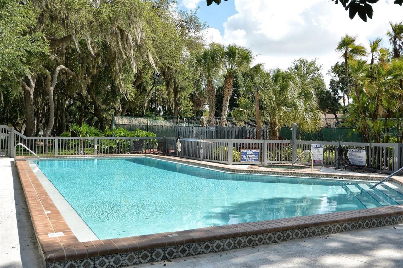 4409 Oak View Drive , Sarasota, FL 34232 Photo
