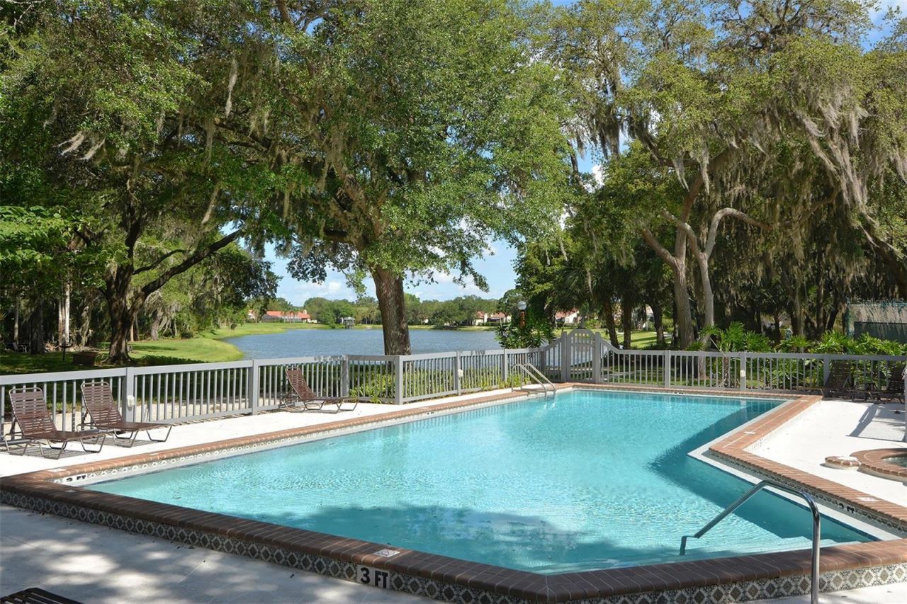 4409 Oak View Drive , Sarasota, FL 34232 Photo