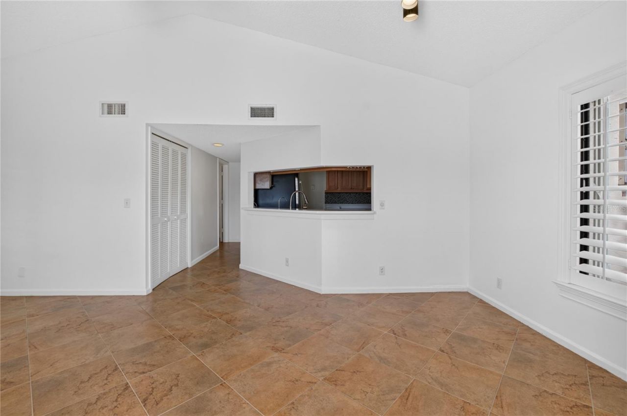 10 Via De Casas Sur, Unit 101, Boynton Beach, FL 33426 Photo