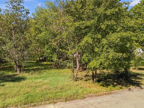 909 S Choctaw Avenue , Bartlesville, OK 74003