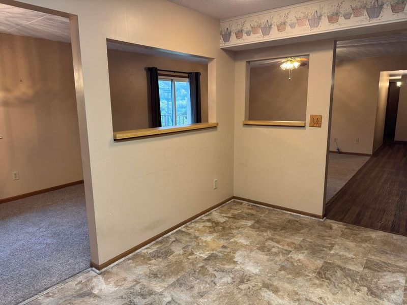 5885 Beechcroft Road, Unit 218, Columbus, OH 43229 Photo 10